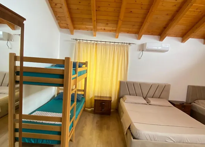 Апартаменты Benjys *